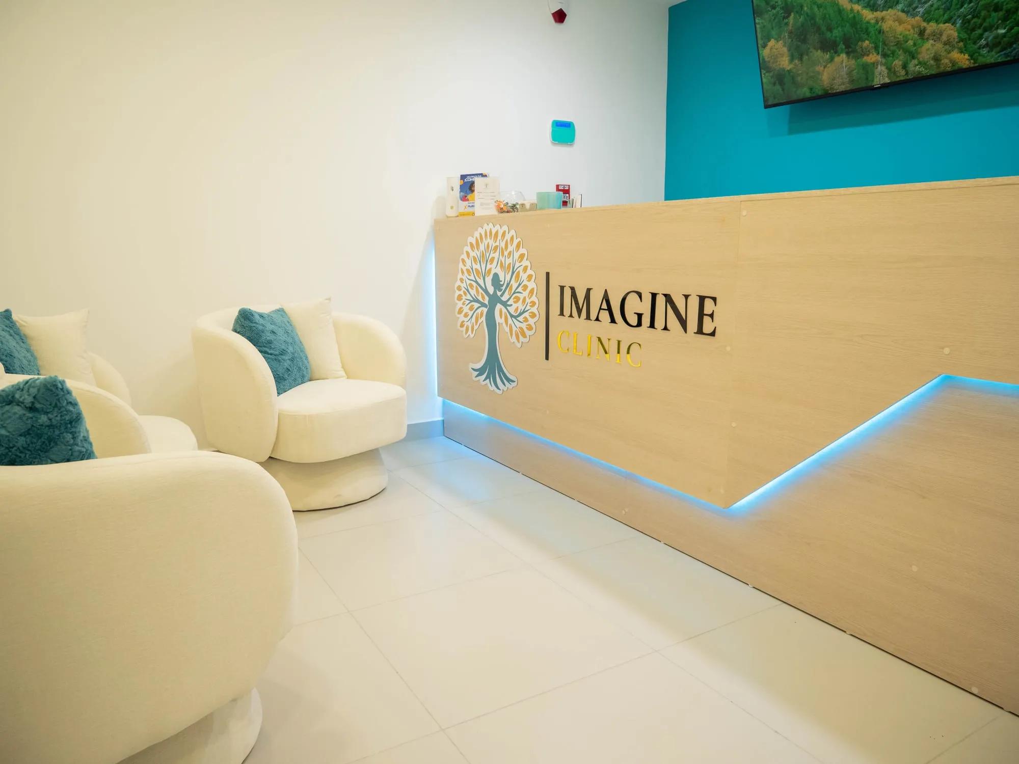 Recepción de Imagine Clinic en Torre Humana