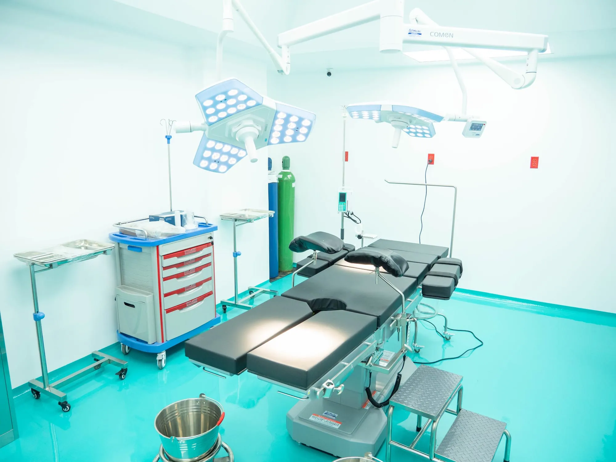 Sala de procedimientos ambulatorios de Imagine Clinic